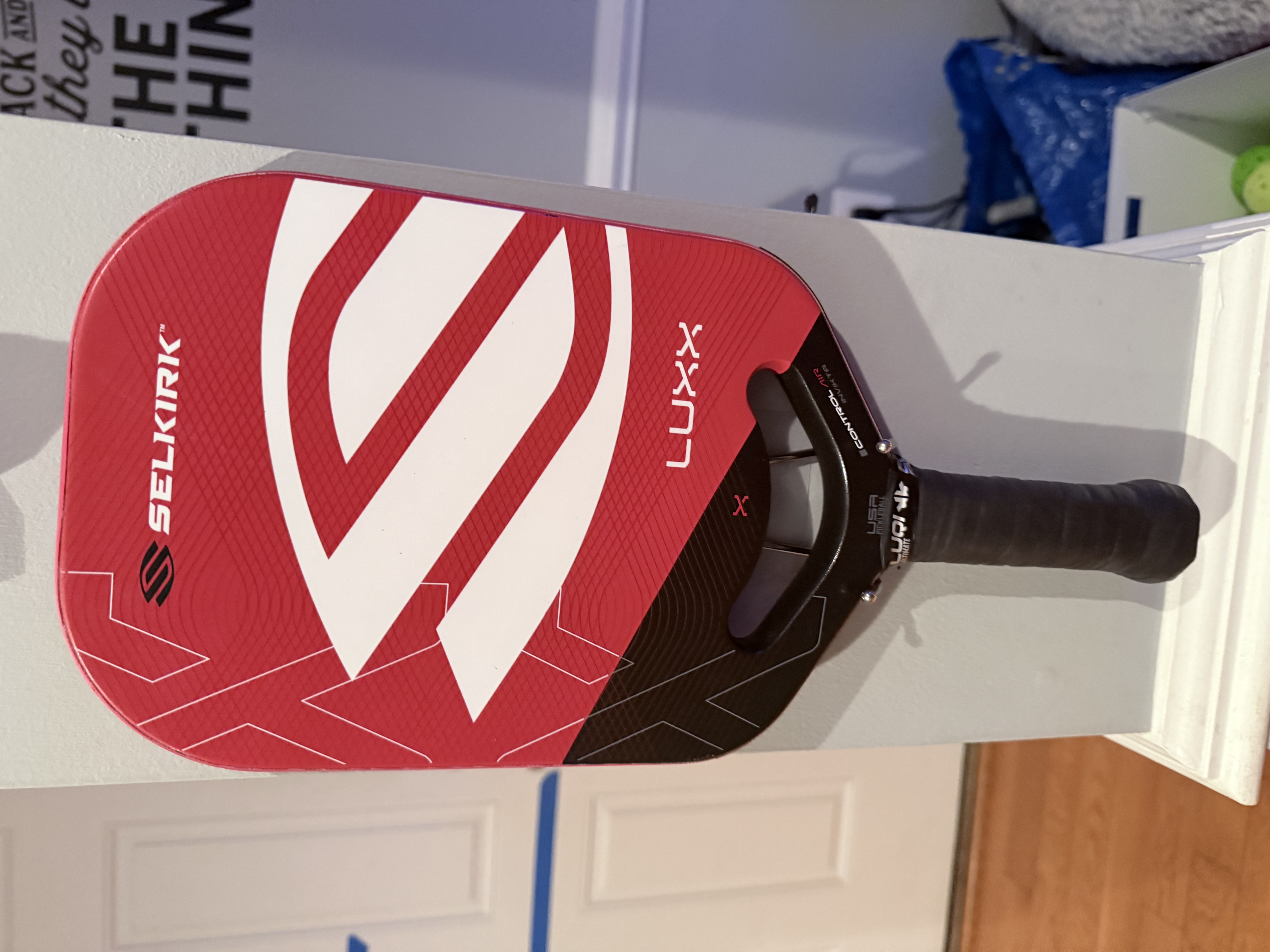 Selkirk Luxx Red